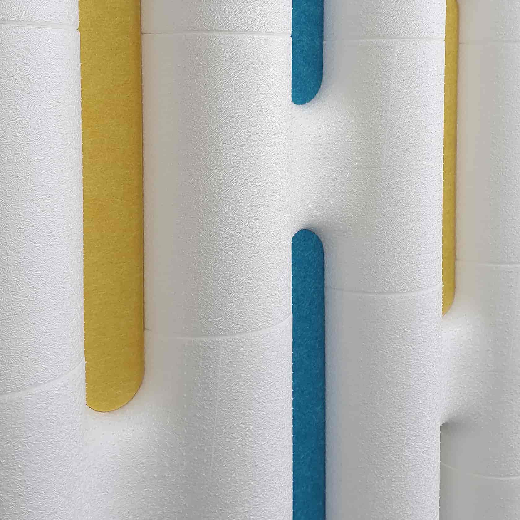 Movisi LINK room divider with colorful SONIC acoustic panels, modular acoustic partition wall for privacy and sound absorption.
