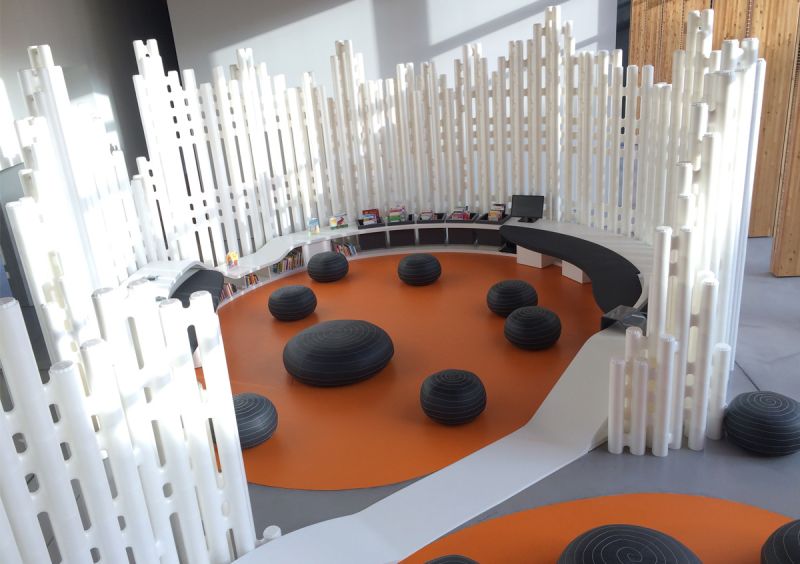 Modular LINK room dividers at Saint Malo media library