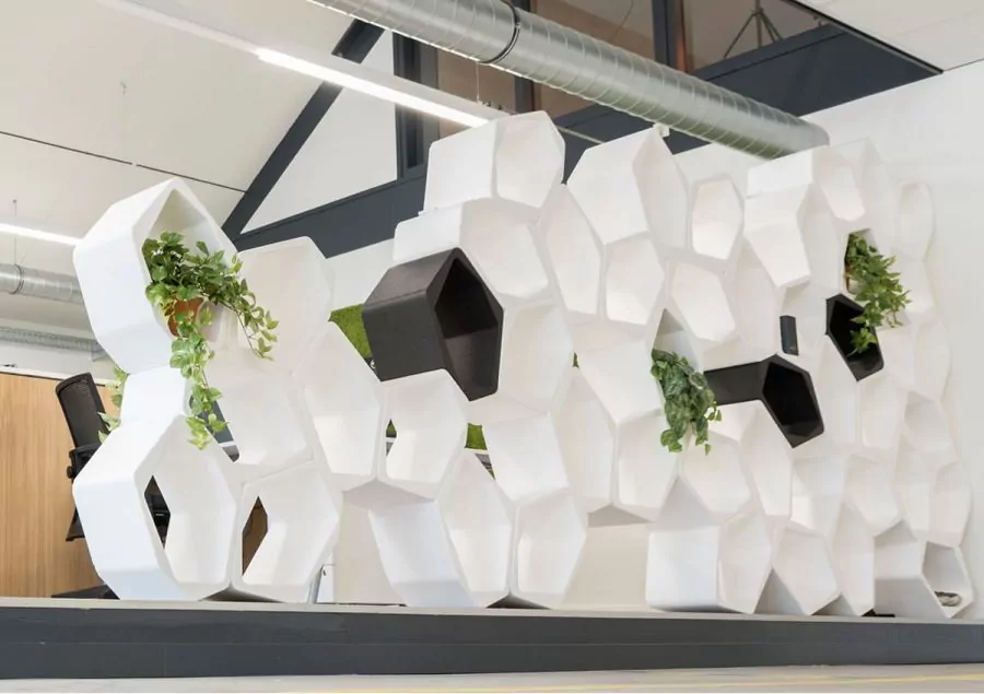 Build modular room divider for offices and open spaces with modular shelving by Movisi modular furniture Build modular room divider for offices and open spaces with modular shelving by Movisi modular furniture